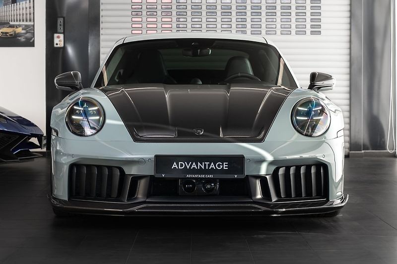 Porsche 911 (992.2) Carrera 4 GTS TECHART - fotka 2 z 34