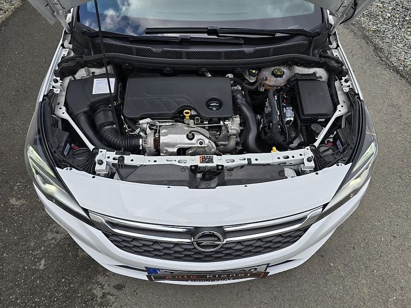 Opel Astra 81kW ENJOY DIGIKLIMA - fotka 34 z 35