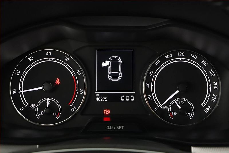 Škoda Scala (2021) Joy 1.0 TSI, Tempomat - fotka 12 z 18