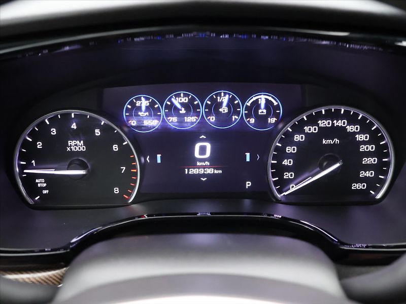 Cadillac XT5 3,7 V6 231kW 4x4 Luxury - fotka 15 z 37