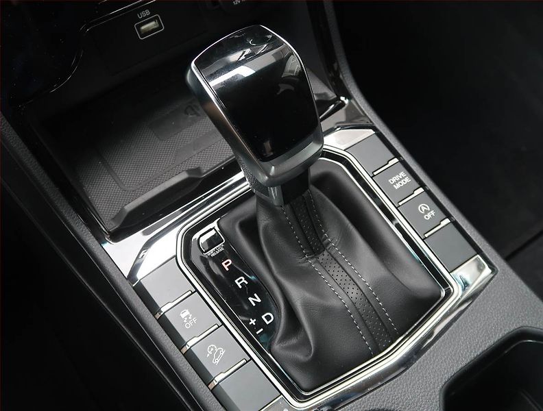 SsangYong Korando (2023) Style Plus 1.5 T-GDI - fotka 12 z 15