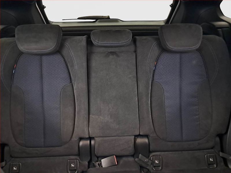 BMW X1 (2017) xDrive18d, Automat, Serv.kniha - fotka 10 z 19