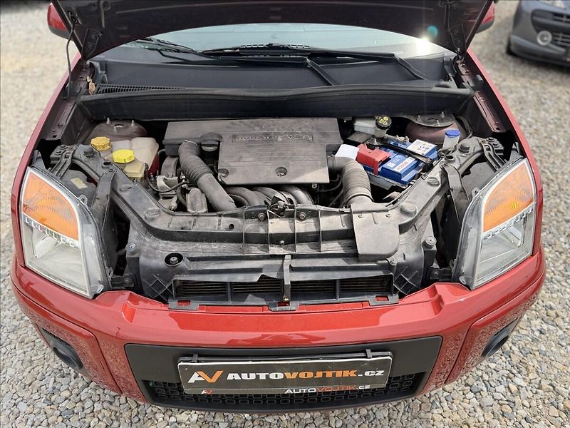 Ford Fusion 1,4 i DIGIKLIMA 57tKm PŮVOD ČR - fotka 27 z 27