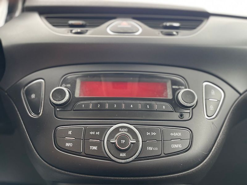Opel Corsa 1.2i 51kW*ZADÁNO* - fotka 26 z 30