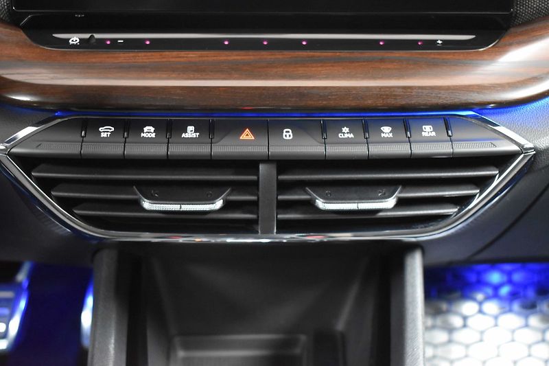 Škoda Octavia 2.0 TDI SCOUT REZERVACE - fotka 24 z 46