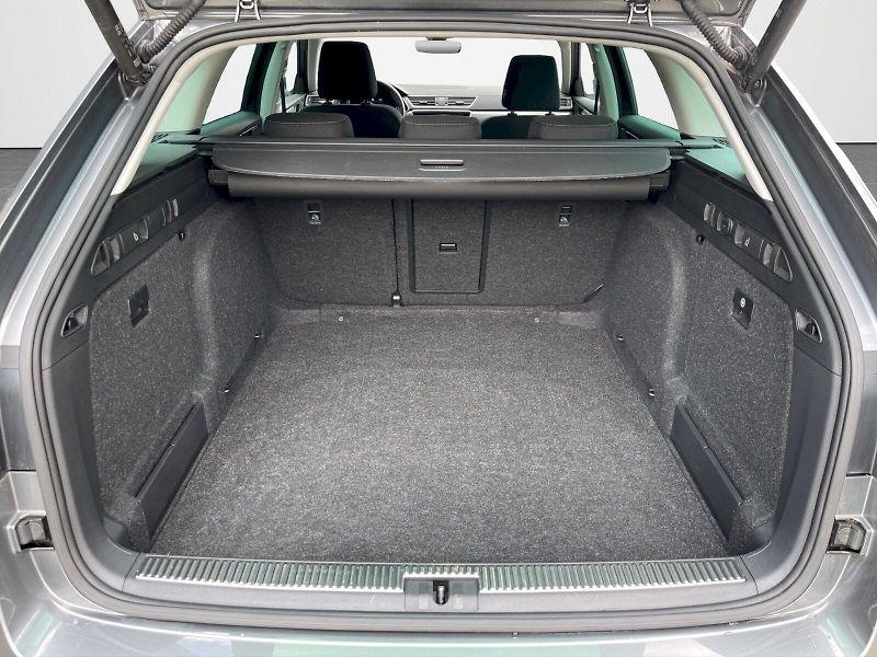 Škoda Superb (2023) 2.0 TDI 147kW DSG Style Plus c - fotka 31 z 34