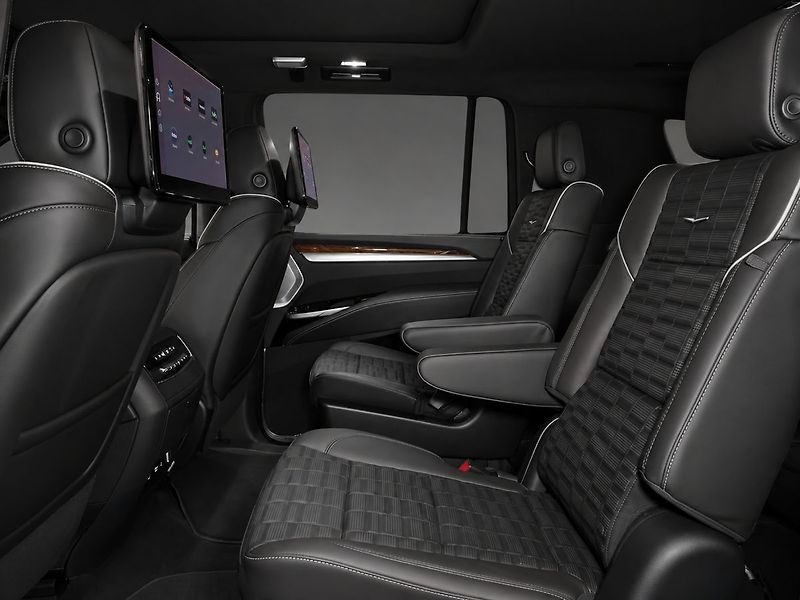 Cadillac Escalade (2026) Sport Platinum 2026 - fotka 11 z 12