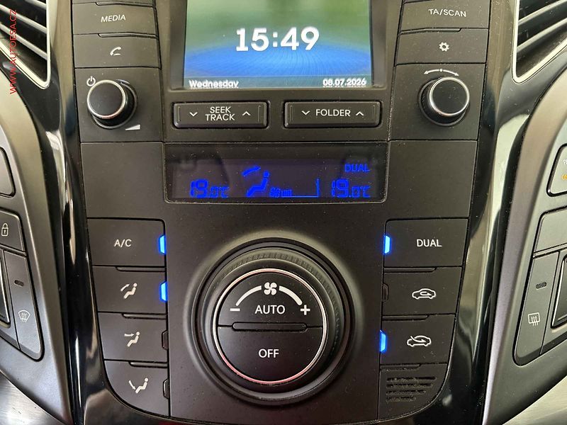 Hyundai i40 (2016) 1.7 CRDI, ČR, servis.kniha - fotka 15 z 17