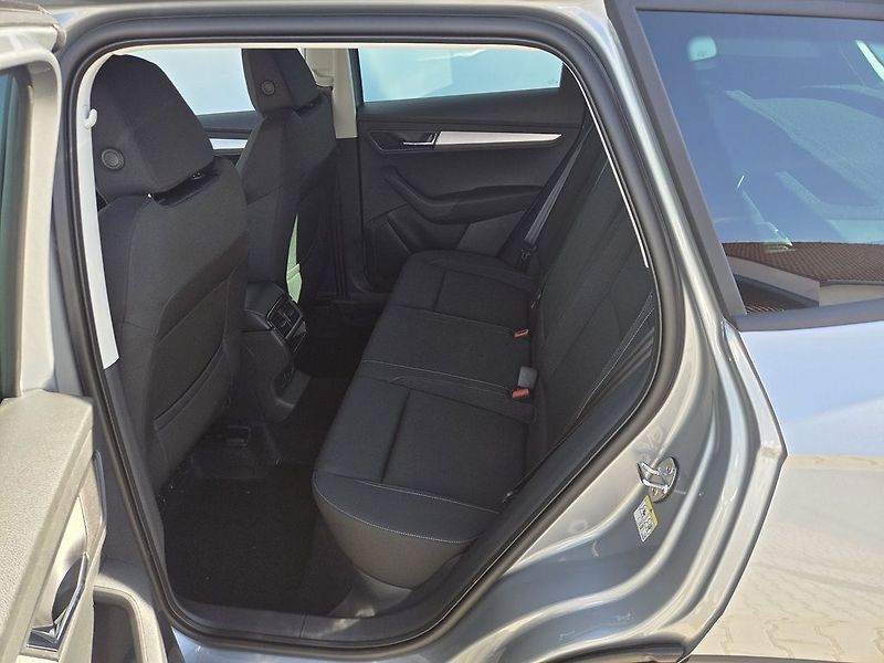 Škoda Karoq Classic 1,5TSI 110kW - fotka 8 z 13