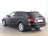 Audi A4 (2012) 2.0 TDI, Navi, Tempomat - náhled 3