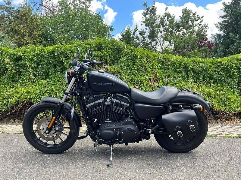 Harley-Davidson XL 883N Sportster Iron (2011) - fotka 6 z 13