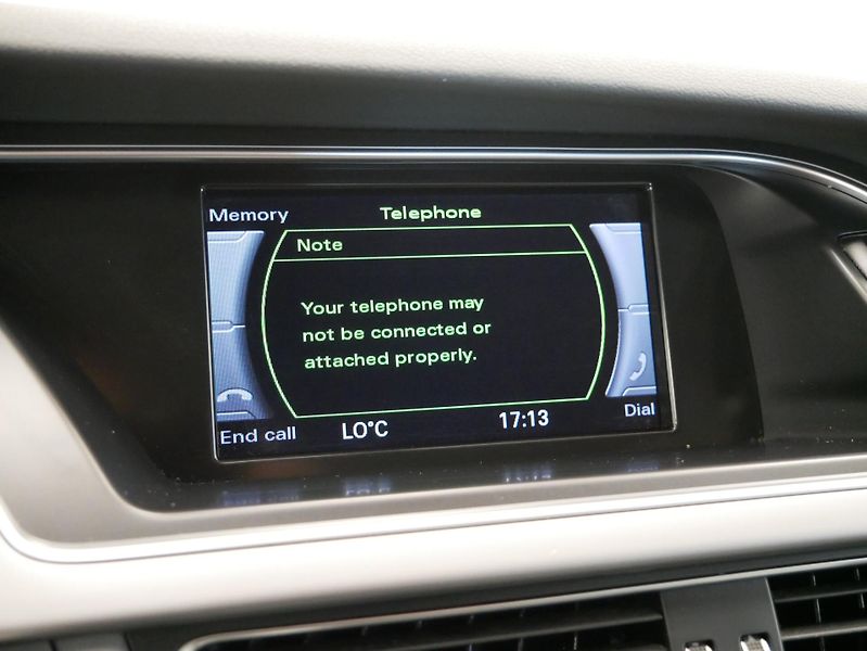 Audi A4 - fotka 19 z 25