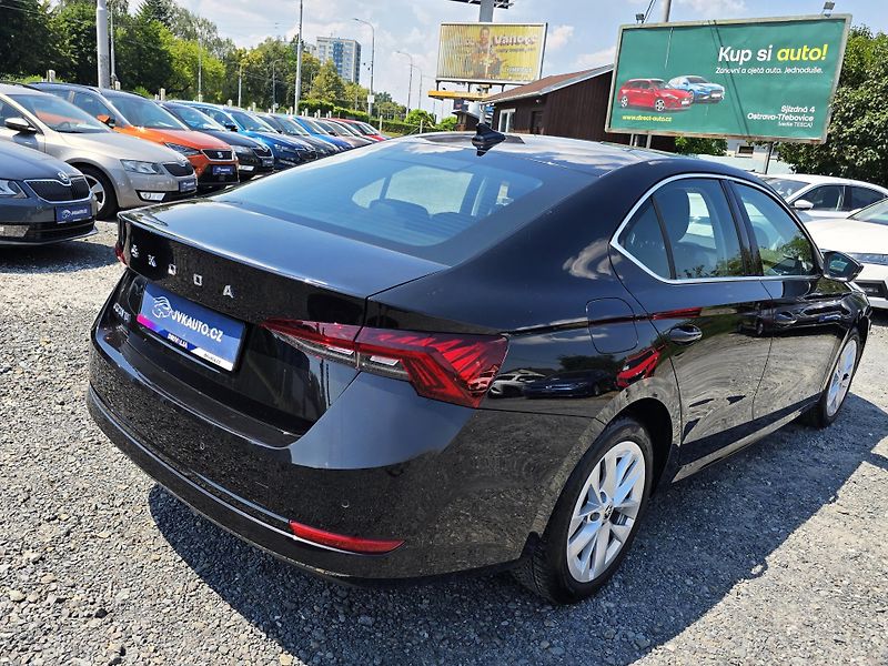 Škoda Octavia 2.0TDI 110KW DSG STYLE+ MATRIX - fotka 5 z 39