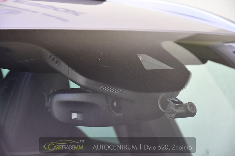 Maserati Levante 3.0D ČR Q4 H/K ACC VZDUCH - fotka 51 z 56