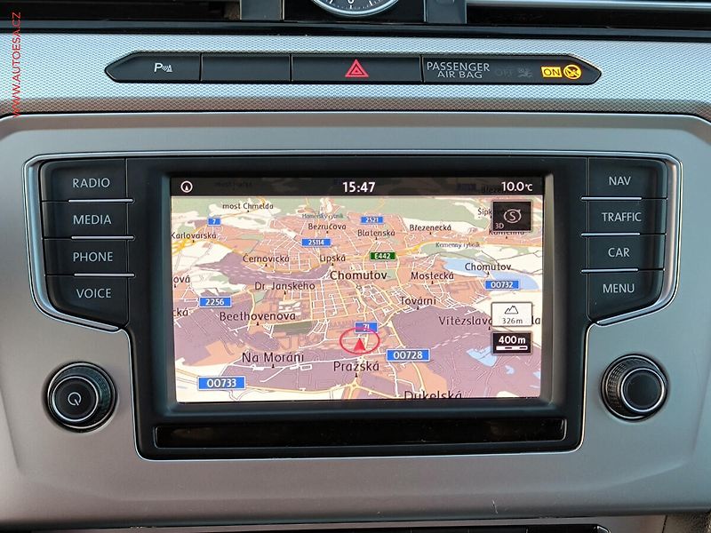Volkswagen Passat (2017) 1.6 TDi, Comfortline, kamera - fotka 15 z 17