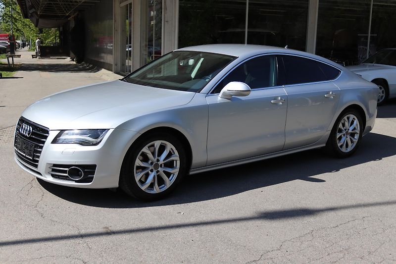 Audi A7 3.0TDI V6 QUATTRO 180kW DPH - fotka 16 z 50