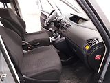 Citroën Grand C4 Picasso 1.6 16V,7.MÍST,SERV.KNÍŽKA!! - náhled 9