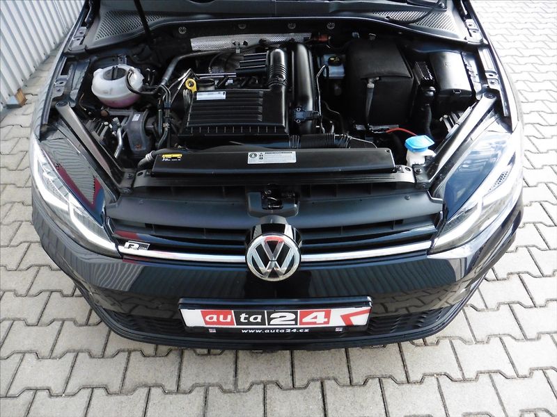 Volkswagen Golf Variant 1.4 TSi R-line,  Navi, - fotka 13 z 13