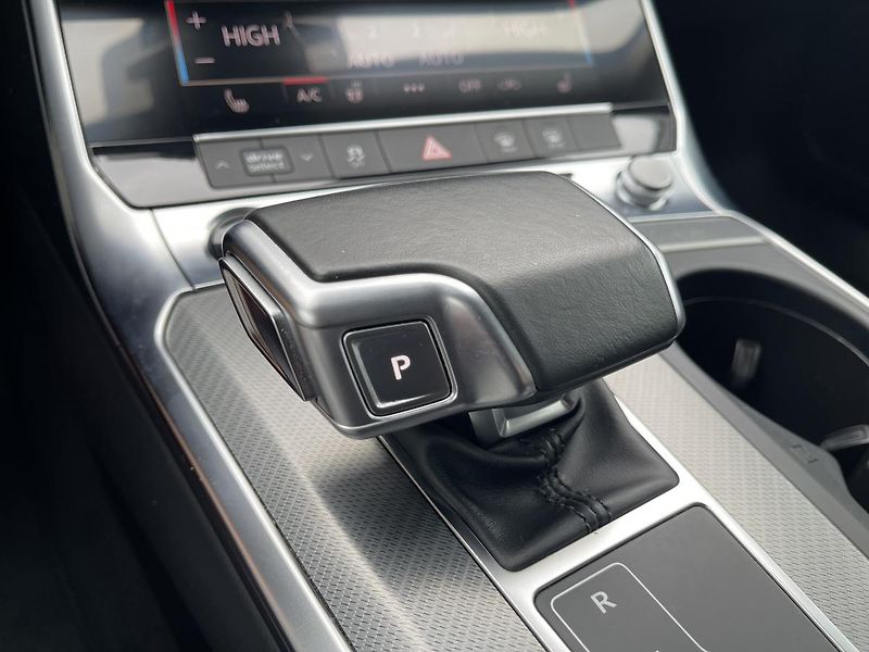 Audi A6 2.0 45 TFSi AT NEHAVAR-DPH-ČR! - fotka 22 z 39
