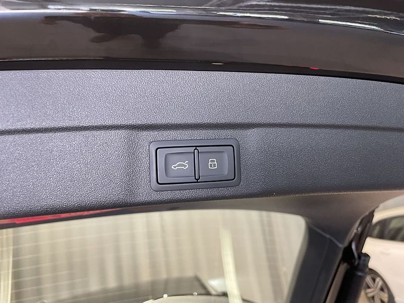 Audi A6 TDI quattro 360 NezTop Matrix - fotka 17 z 17