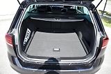 Volkswagen Passat (2021) COMBI ELEGANCE 1.5 TSI 110 kW - náhled 28