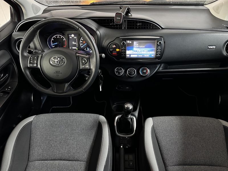 Toyota Yaris (2019) 1.5VVT-i Edice 20y - CZ -  - fotka 10 z 24
