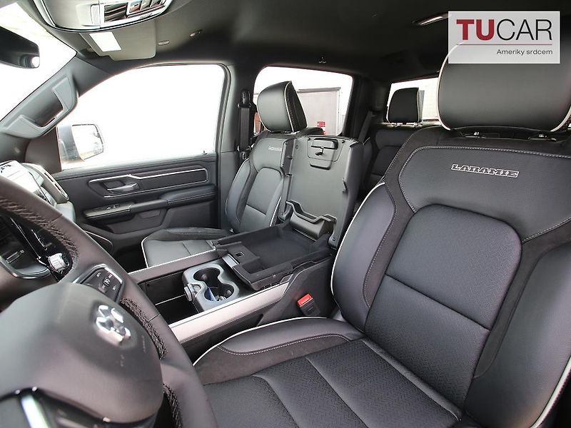 RAM 1500 (2026) Laramie 5.7 HEMI 2026 RamBox - fotka 26 z 37