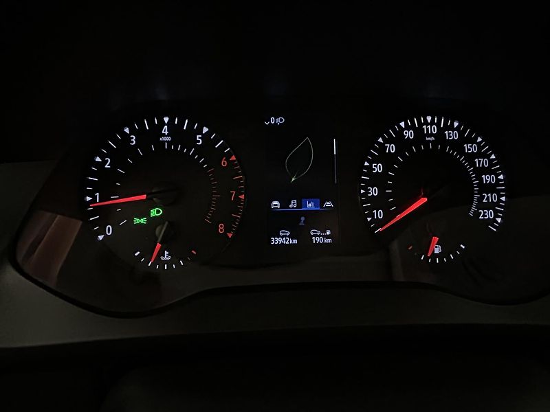 Nissan Townstar 1.3 DIG-T Connecta - fotka 14 z 22