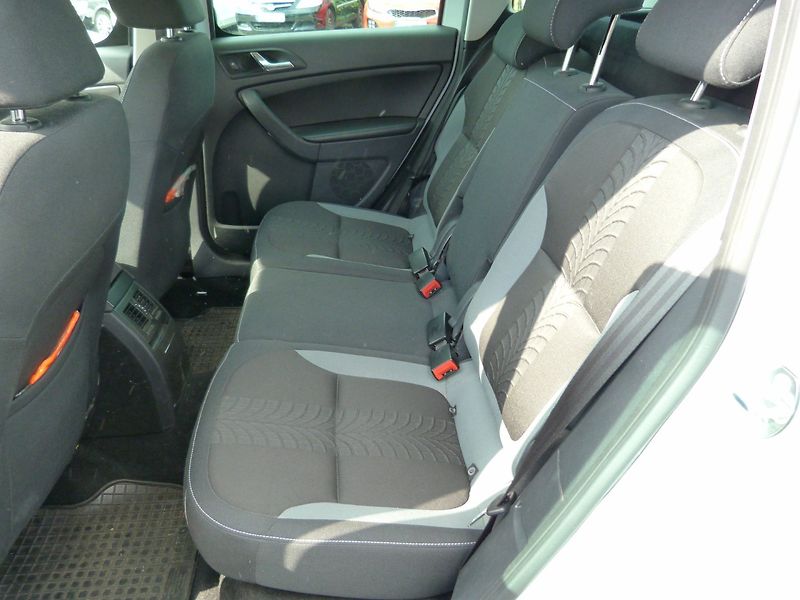 Škoda Yeti 2.0 TDI 4x4 103 kw - fotka 11 z 21