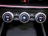 Škoda Superb (2025) iV SPORTLINE 1.5TSI 150KW NAVI - náhled 37