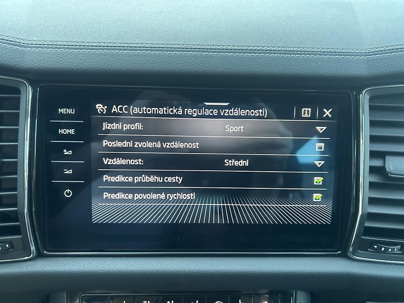 Škoda Kodiaq 2,0TDi,110kw,DSG,19ALU  - fotka 30 z 51