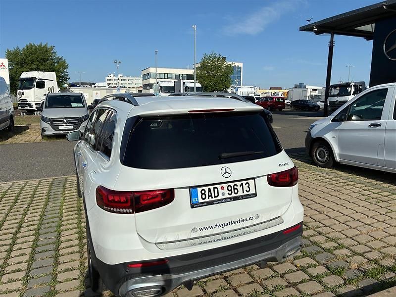 Mercedes-Benz GLB (2020) - fotka 5 z 18