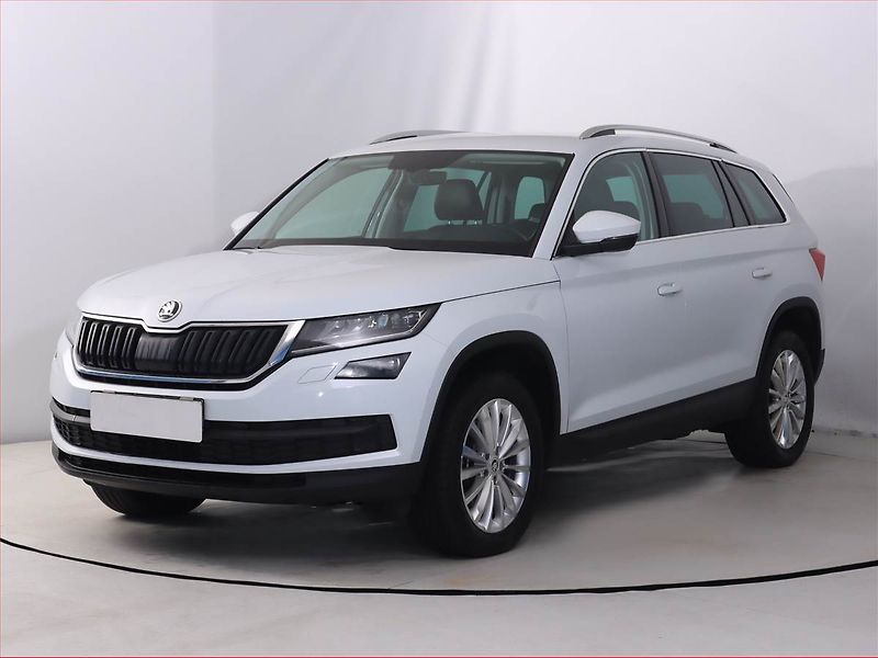 Škoda Kodiaq (2019) 2.0 TSI - fotka 2 z 26
