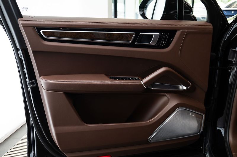 Porsche Cayenne Turbo Approved/Ceramic/Burmest - fotka 7 z 25