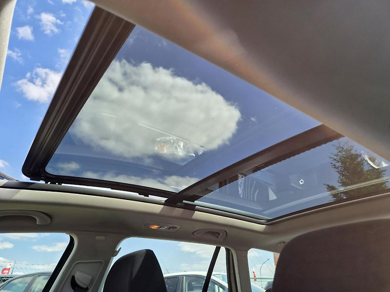 Volkswagen Golf 2,0 TDI HIGHL - fotka 14 z 23
