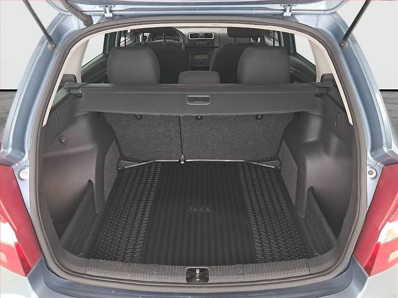 Škoda Fabia (2009) Elegance 1.6 16V, Tempomat - fotka 13 z 17