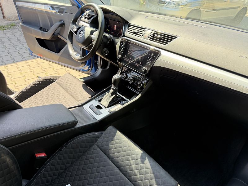 Škoda Superb (2023) 1,4 TSI-IV-DSG- Tažné-WEBASTO- - fotka 14 z 25
