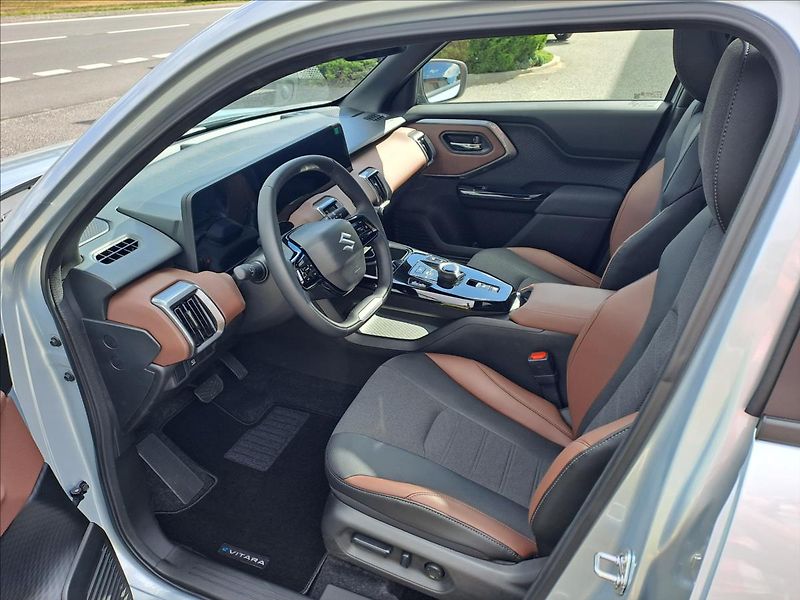Suzuki e VITARA (2026) Elegance ALLGRIP-e 61kW - fotka 9 z 20