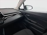 Toyota C-HR (2021) Comfort 1.2 Turbo, Serv.kniha - náhled 8