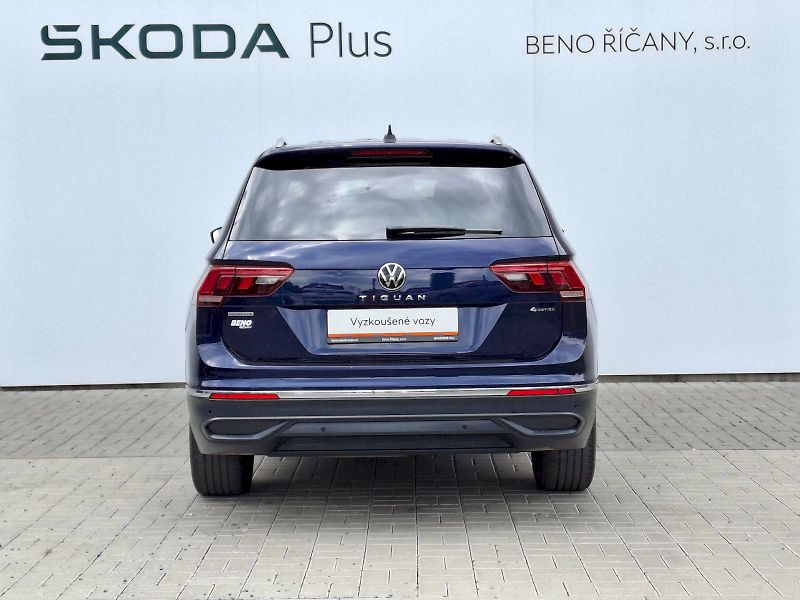 Volkswagen Tiguan (2022) Allspace Life DSG 4x4 2,0TDi 1 - fotka 13 z 35
