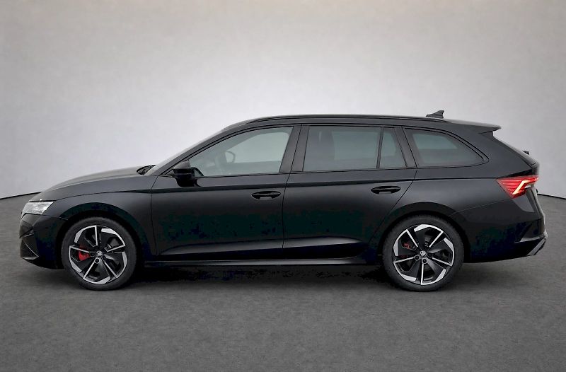 Škoda Octavia (2025) combi RS 2,0 Tsi 195 Kw DSG - fotka 3 z 44