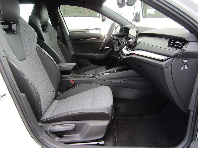 Škoda Octavia (2026) Combi Sportline 2.0 TDI 110 kW - fotka 21 z 30