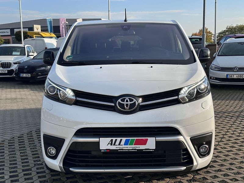 Toyota ProAce Verso 2.0 D-4D 180k - fotka 7 z 21