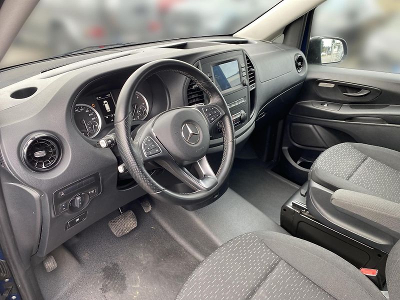 Mercedes-Benz Vito 114 CDI/L Tourer Pro - fotka 12 z 22