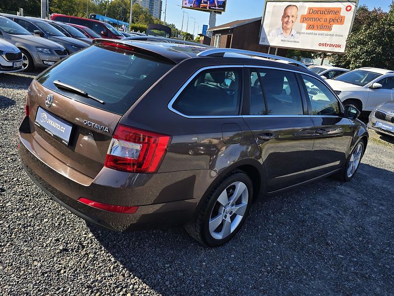 Škoda Octavia 1.4TSI STYLE Bi-XENON 1Majite  - fotka 5 z 24