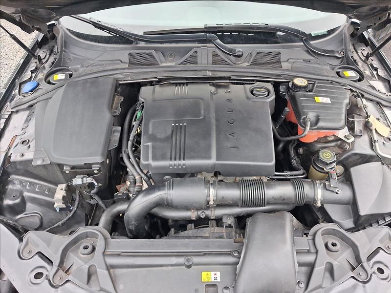 Jaguar XF 2,2 147 kw, nové rozvody - fotka 13 z 13