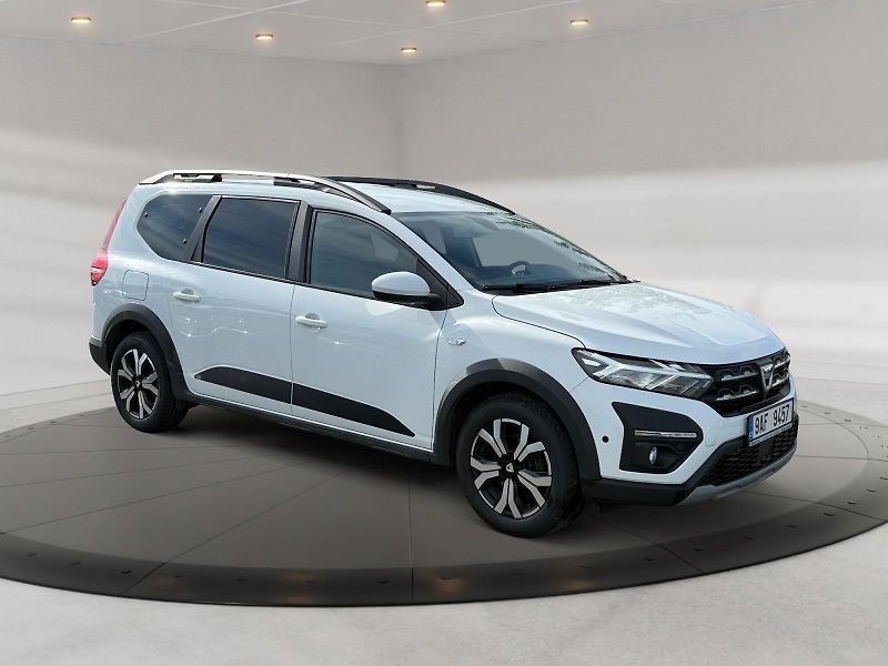 Dacia Jogger (2022) COMFORT 1.0 LPG 67kW CZ DPH - fotka 3 z 11