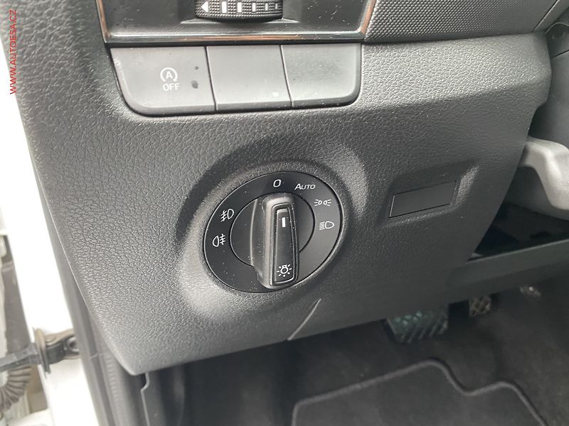 Škoda Fabia (2022) 1.0 TSi, 2.maj,ČR, Ambition - fotka 15 z 17