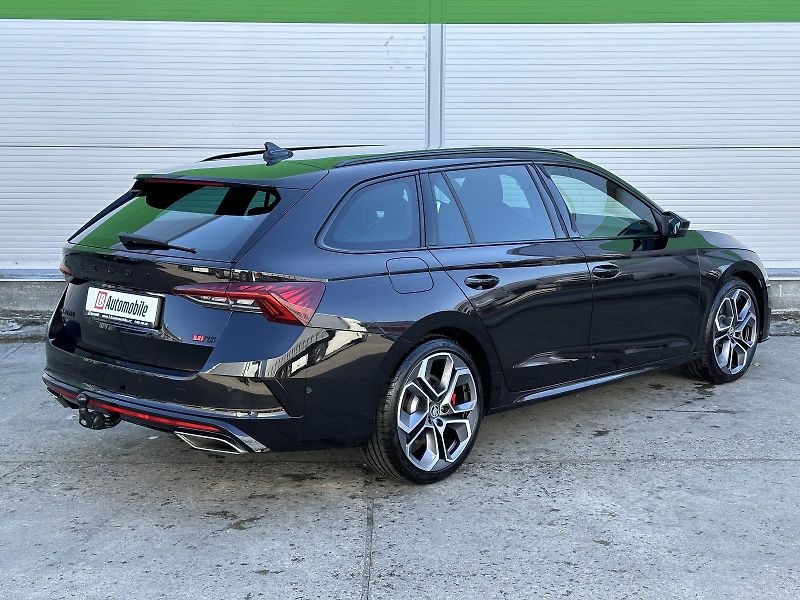 Škoda Octavia RS 2.0 TSi 180kW Matrix-LED V. - fotka 4 z 52