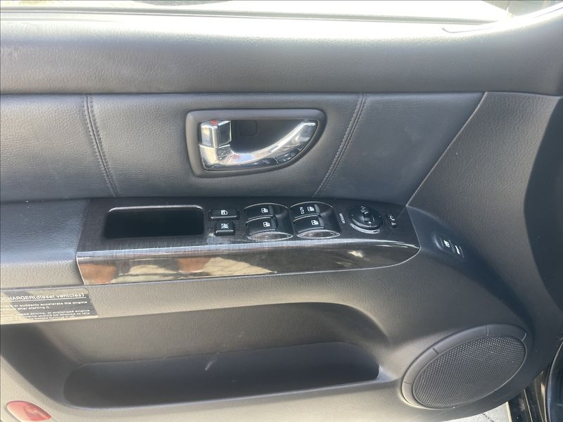Kia Sorento 2,5 CRDi 125kw Automat Tažné - fotka 24 z 35